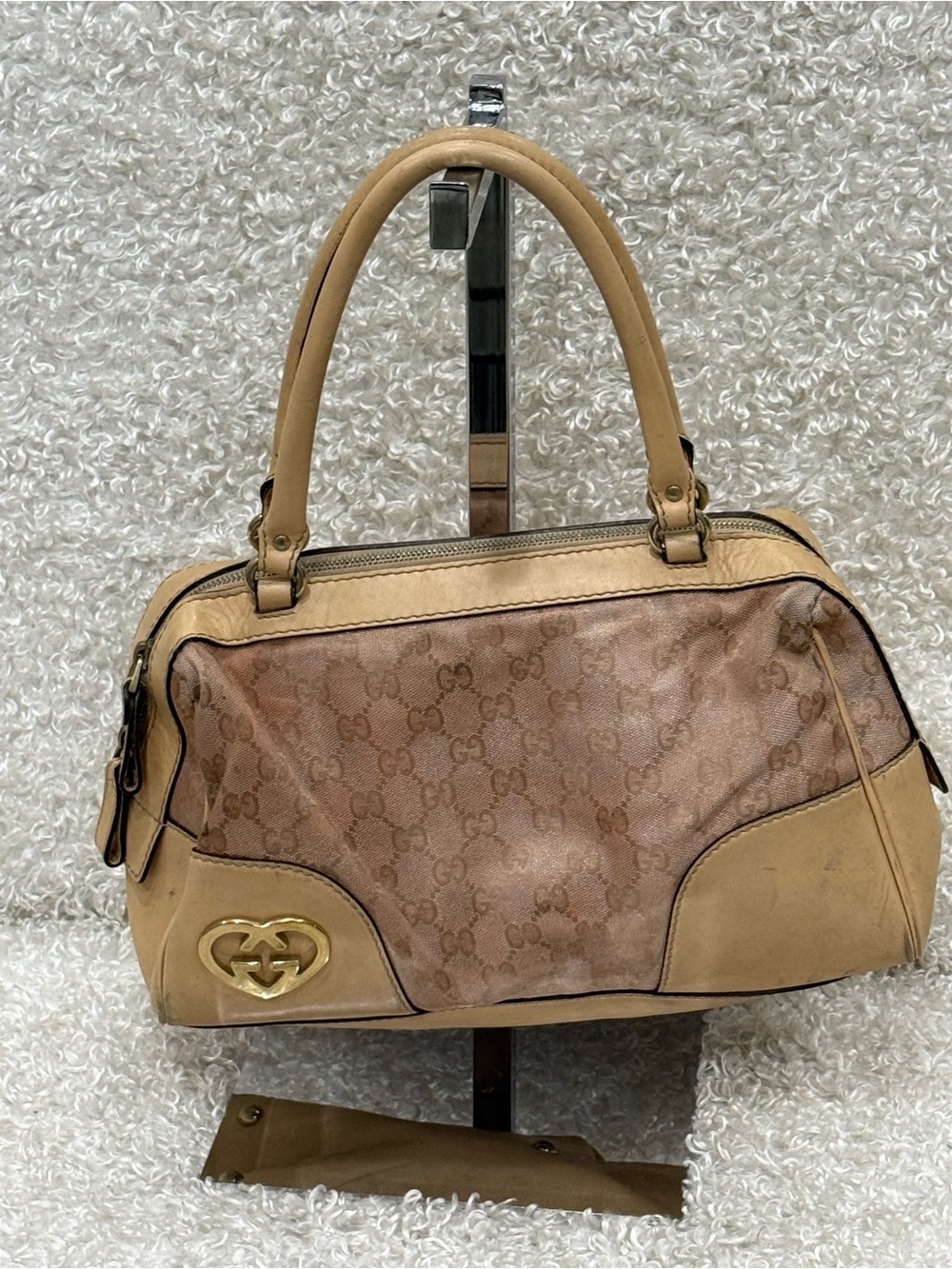 Gucci Boston Heart Print bag